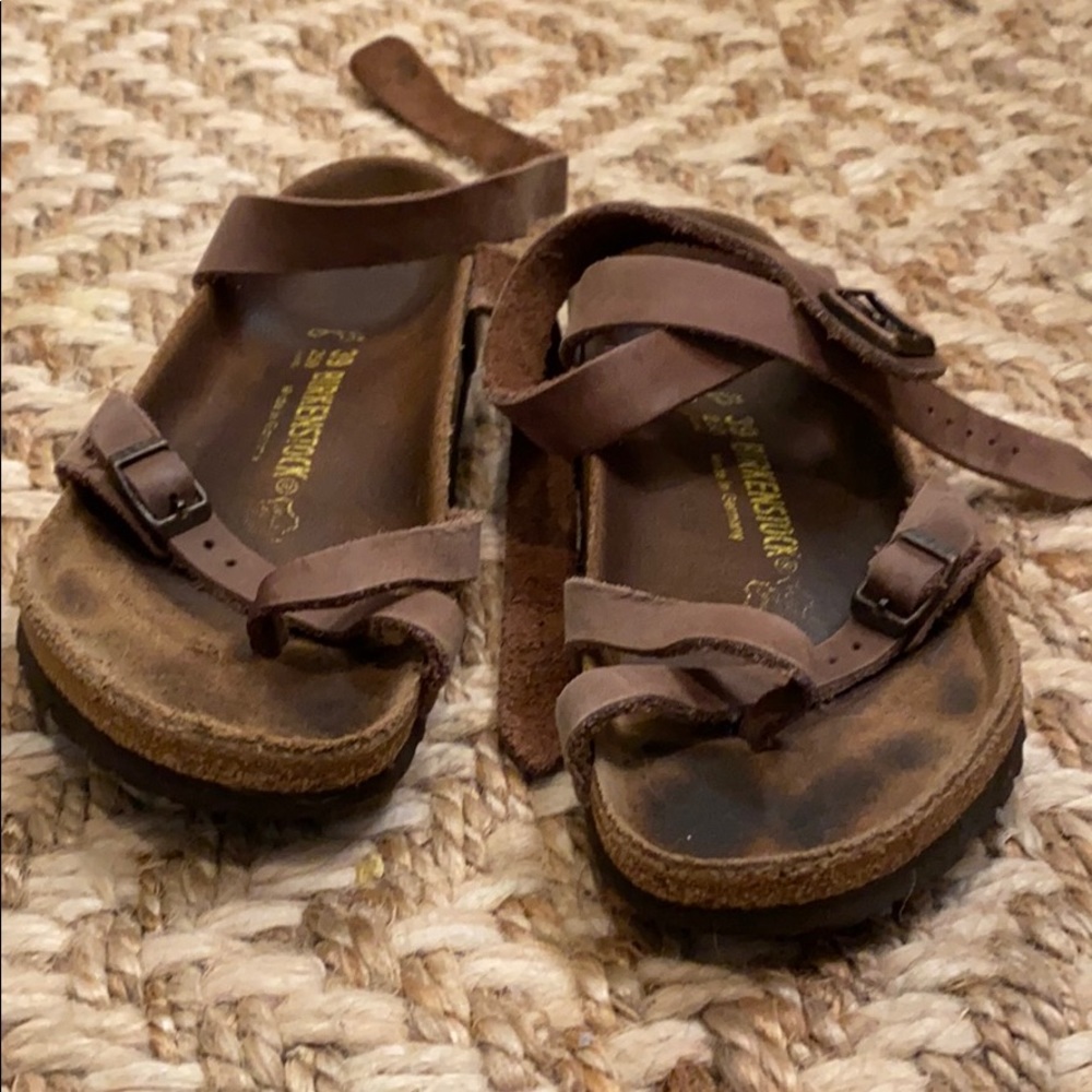 Birkenstock Yara, Oiled Leather Sandals